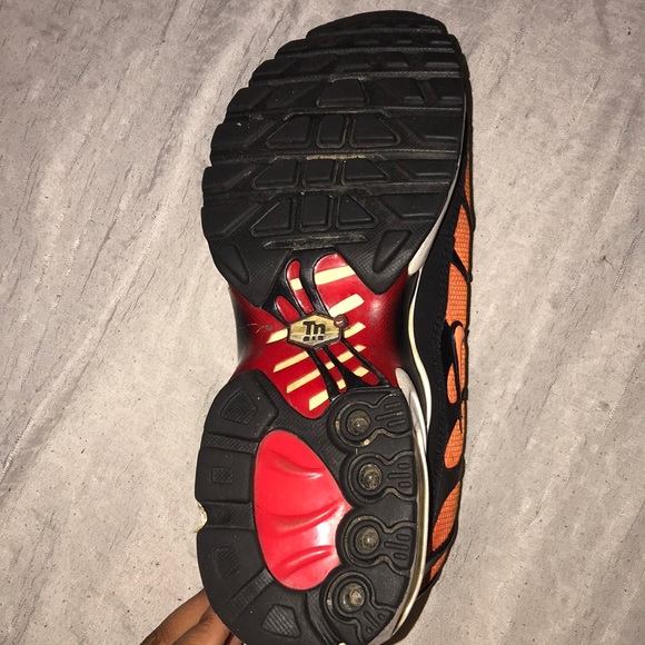 AirMax Plus - Picture 4 of 4